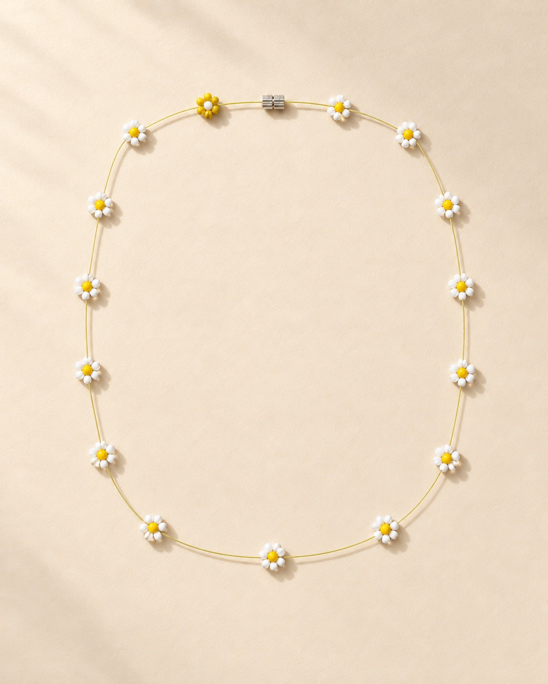 ONDA — necklace detail